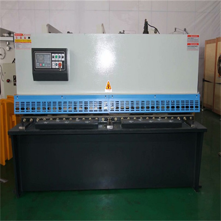 QC11K 12 * 2500 Mașină de forfecare ghilotină hidraulică CNC automată pentru sarcini grele
