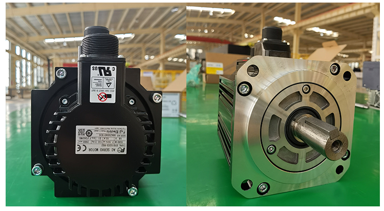 Laser Source 2000w 3000w Fiber Laser Cutting Machine Sursă laser 2000w 3000w Mașină de tăiat cu laser cu fibră